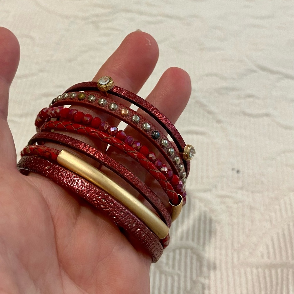 Bracelet Multi-strand magnetic.